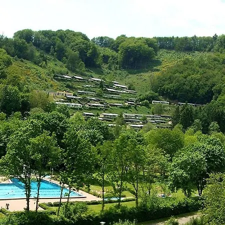 Rezort Holiday Park- Typ B 2*